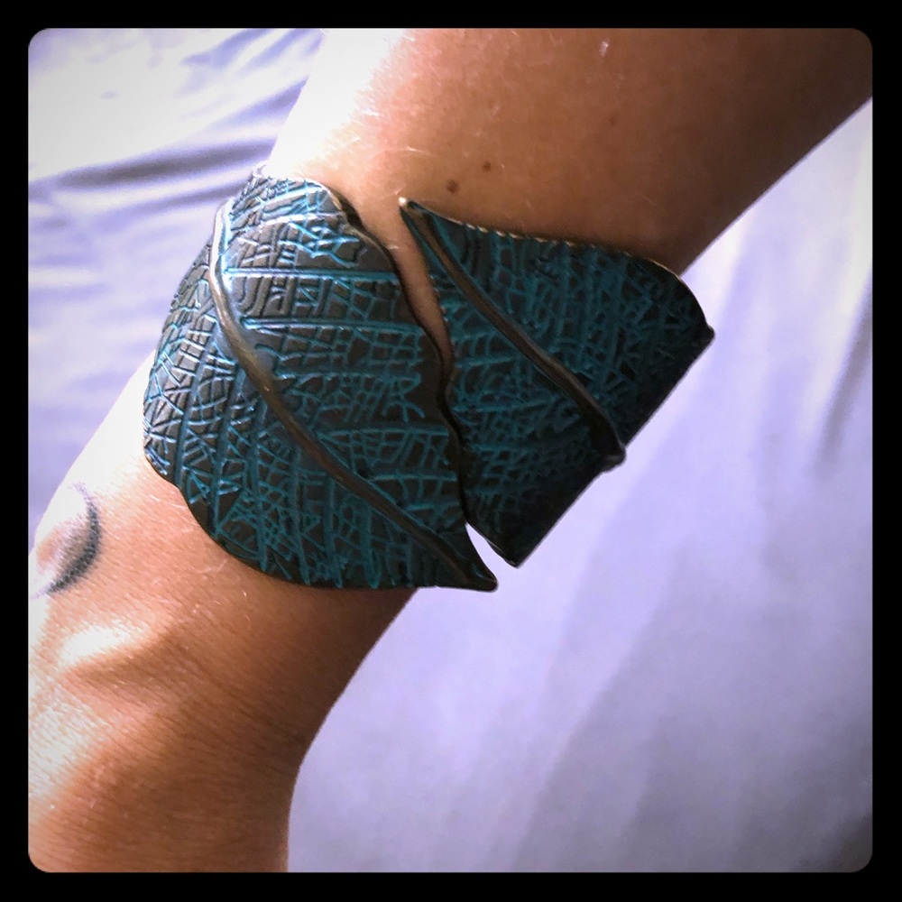 Vintage Leaf Cuff
